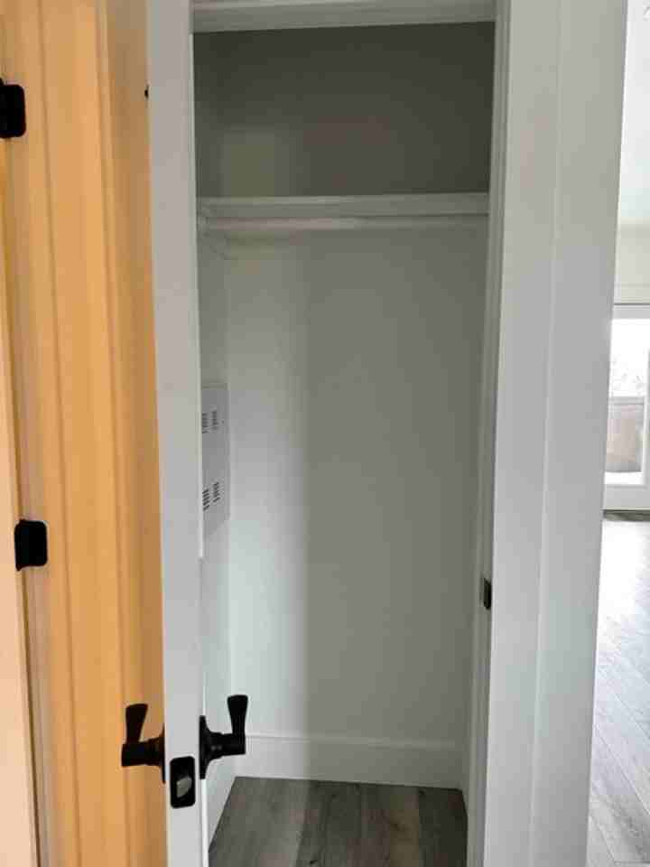 1515 Alder Ct Apt 1c - Photo 3 of 20
