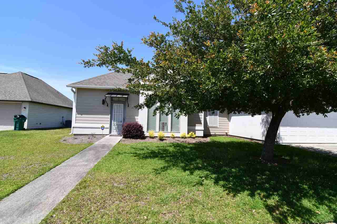 2687 Boudreaux Ave - Photo 3 of 23