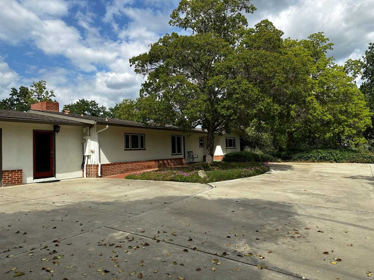 23798 Avenue 324 - Photo 2 of 27