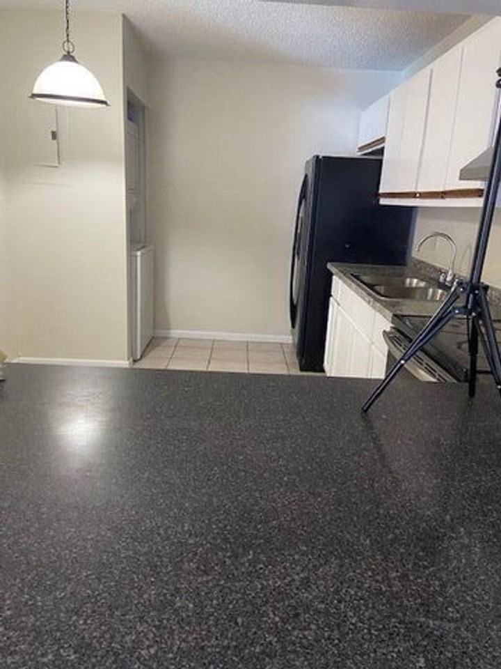 4294 S Landar Drive Drive 5b - Photo 2 of 11