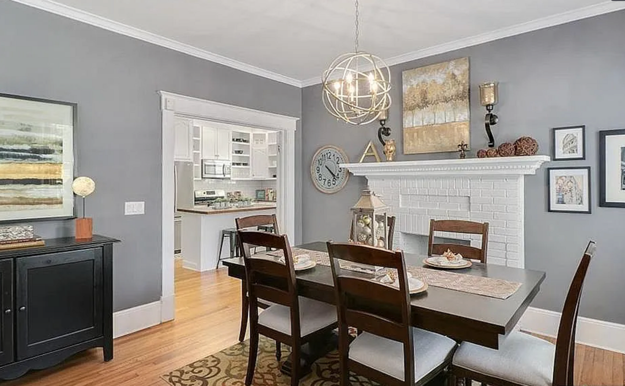 1507 E 51st St - Photo 3 of 8