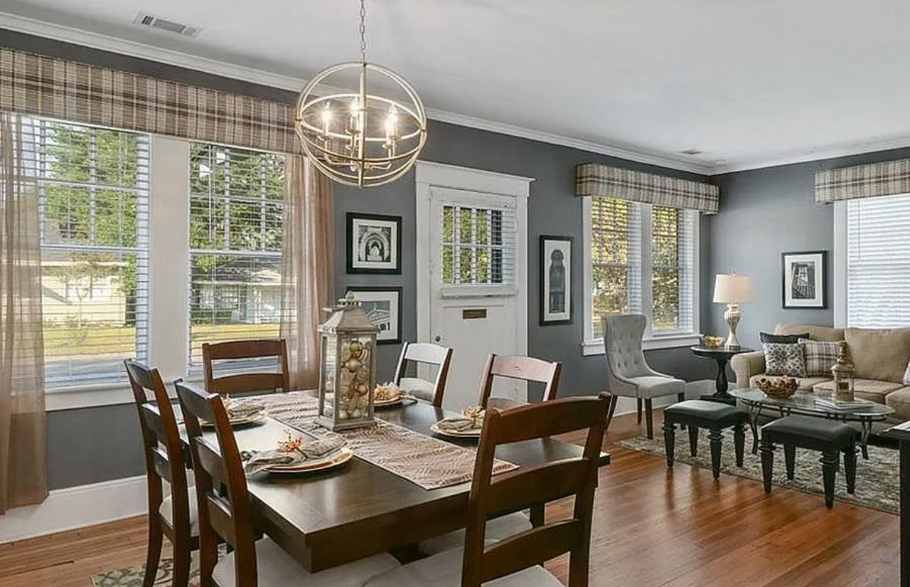 1507 E 51st St - Photo 4 of 8