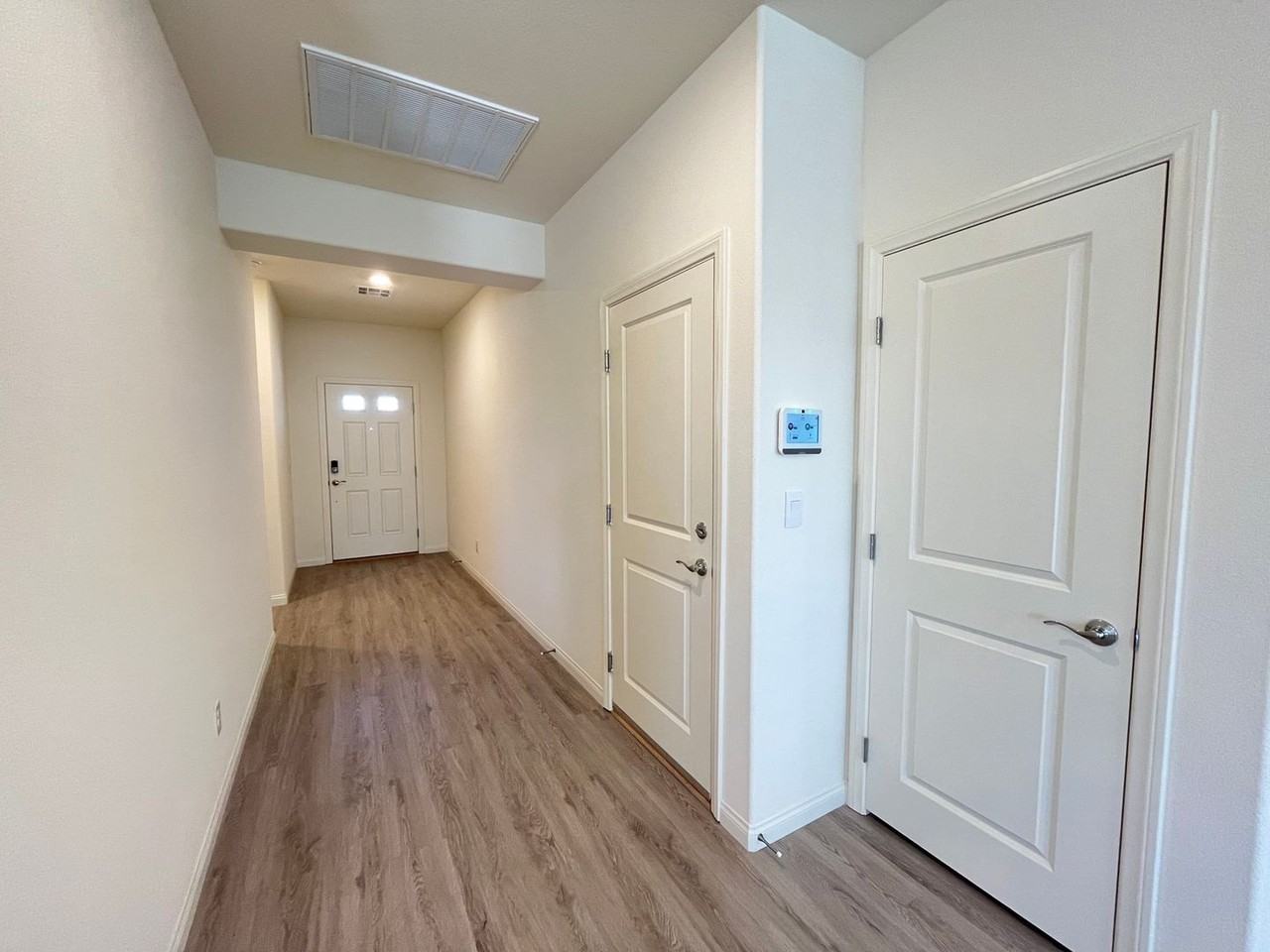 7458 Mason Springs Ave - Photo 6 of 24