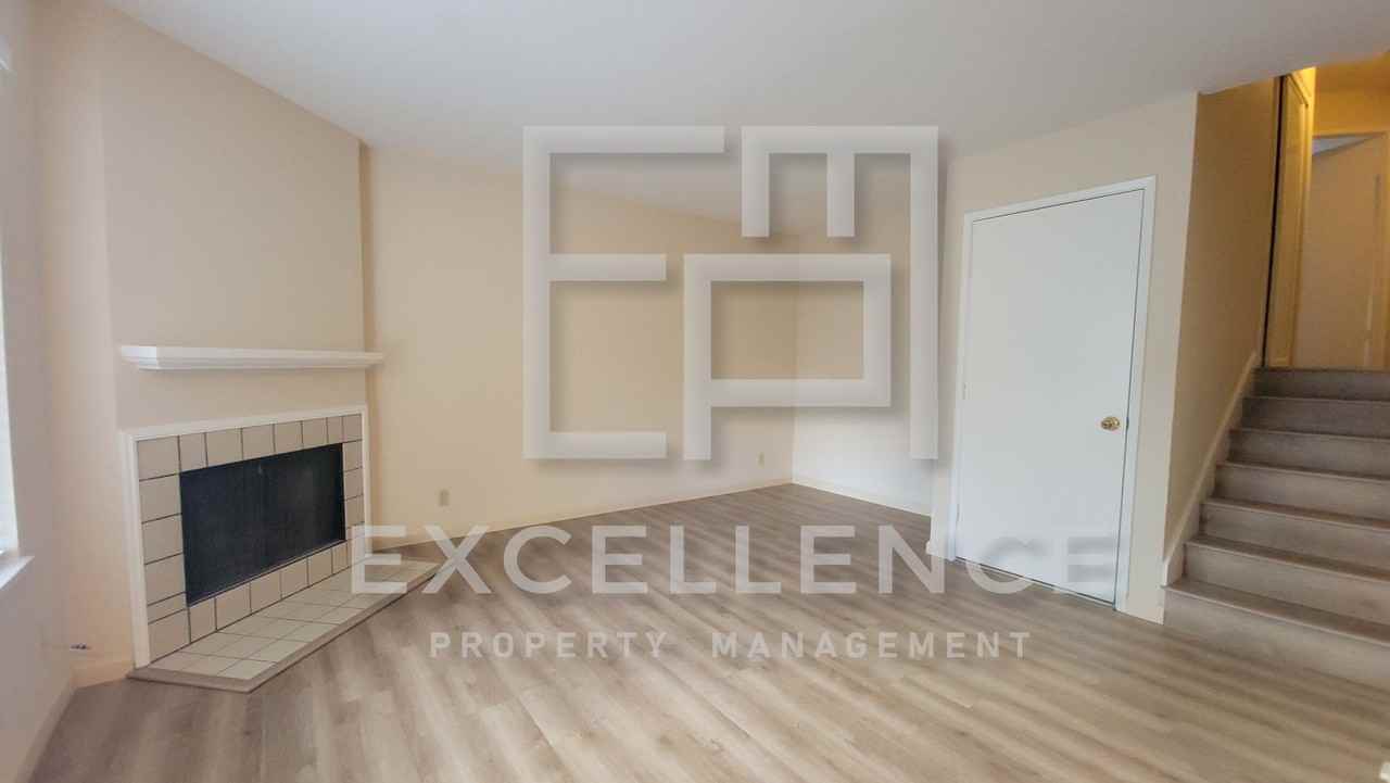 1248 Coyote Creek Pl - Photo 2 of 12