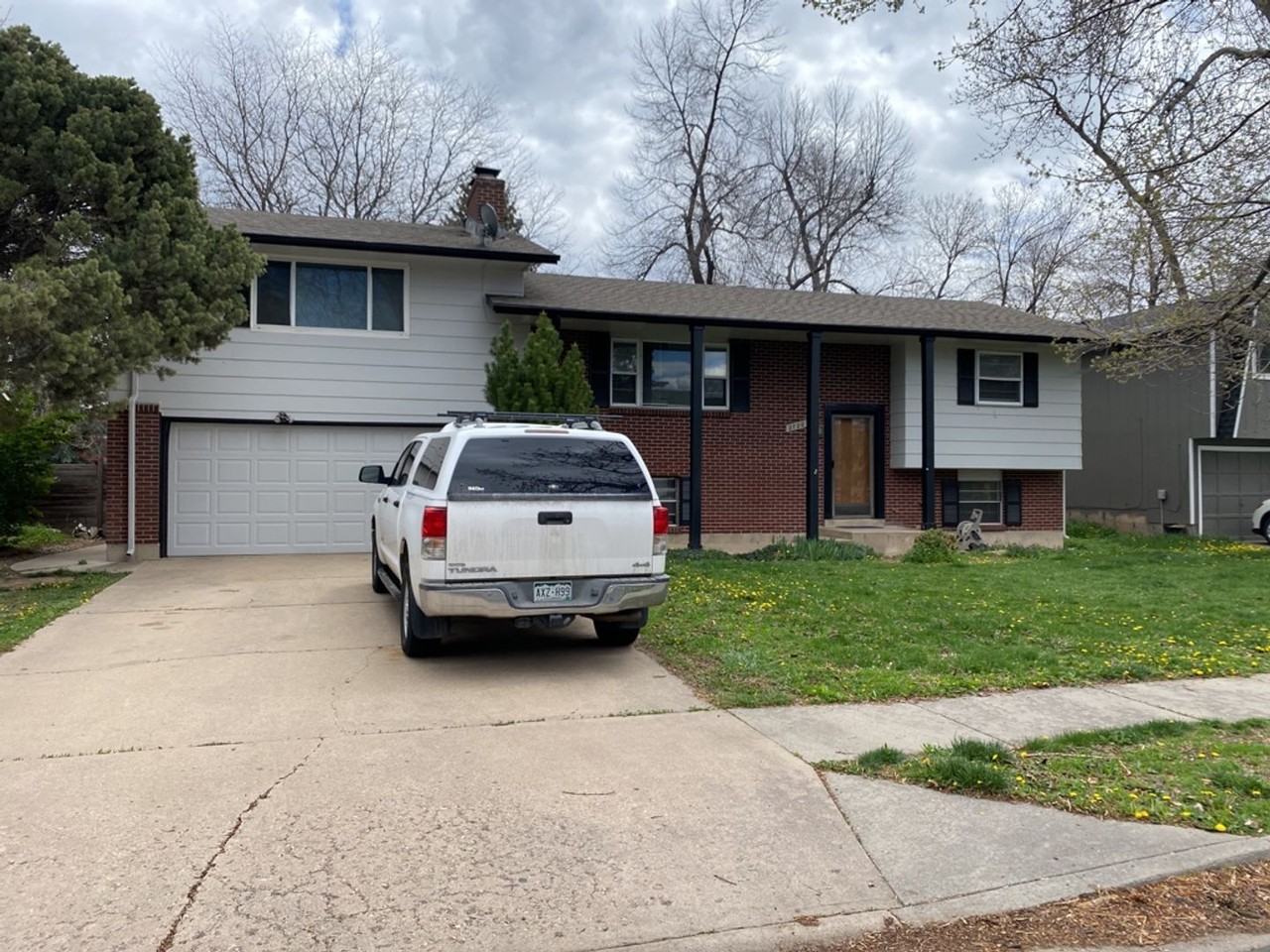 2720 Meadowlark Ave - Photo 2 of 46