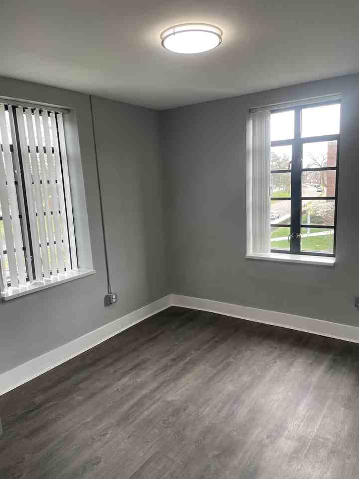 931 Covington Dr #216