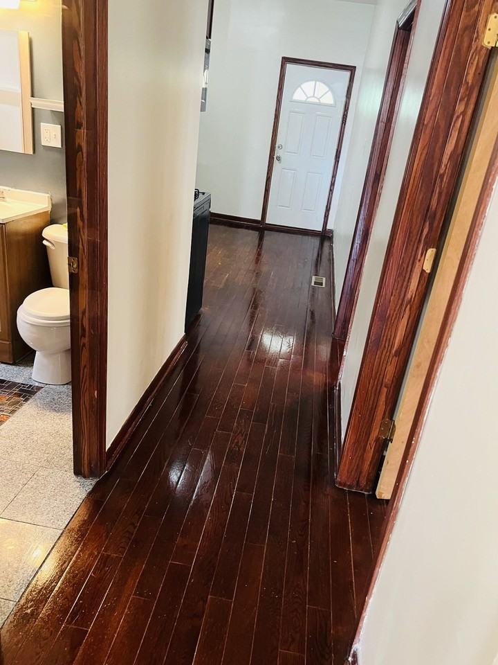 920 N Drake Ave #2A1stFL - Photo 5 of 11