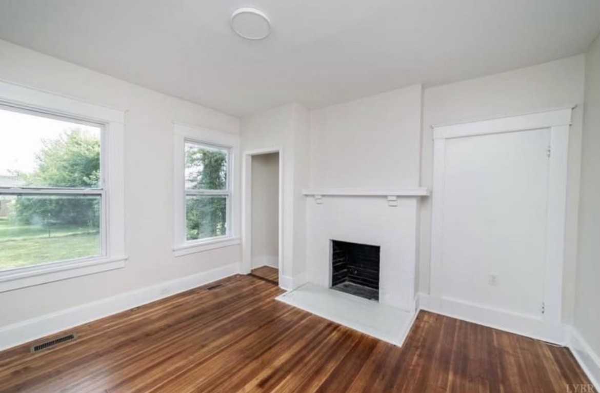 2300 Memorial Ave #NA - Photo 3 of 7