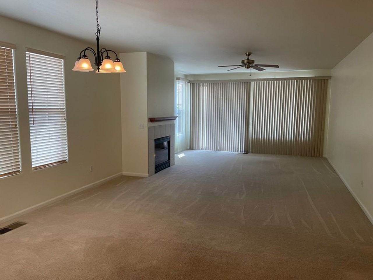 1605 Reno Rental Finders - 1605 Cosenza Dr. Sparks, NV 89434 - Photo 4 of 16