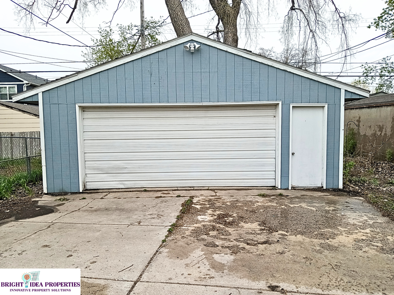 426 Fillmore St Ne #1 - Photo 3 of 18