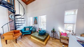featured image of 924 State St #5
