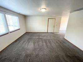 featured image of 3742 W Rose Hill St #202