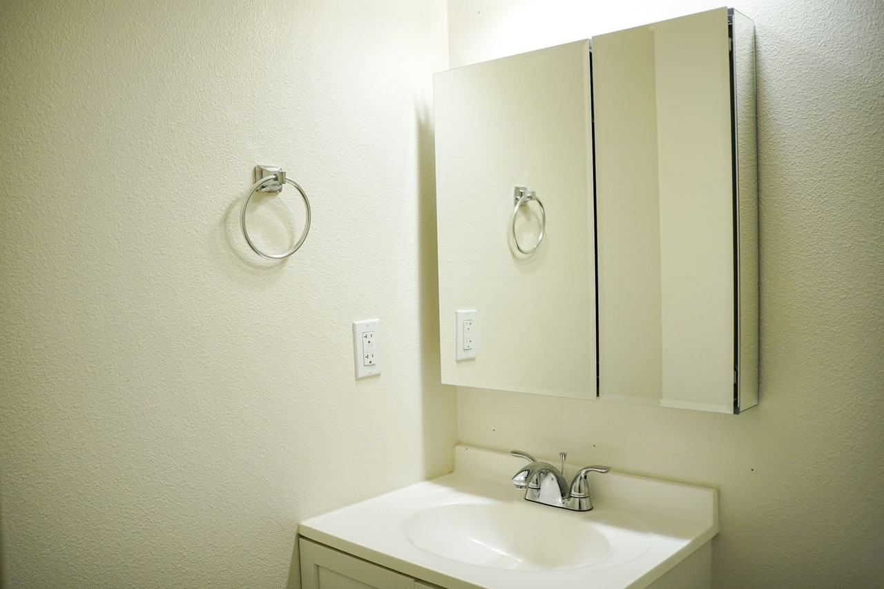 3595 Cedaroak Dr #21 - Photo 6 of 14
