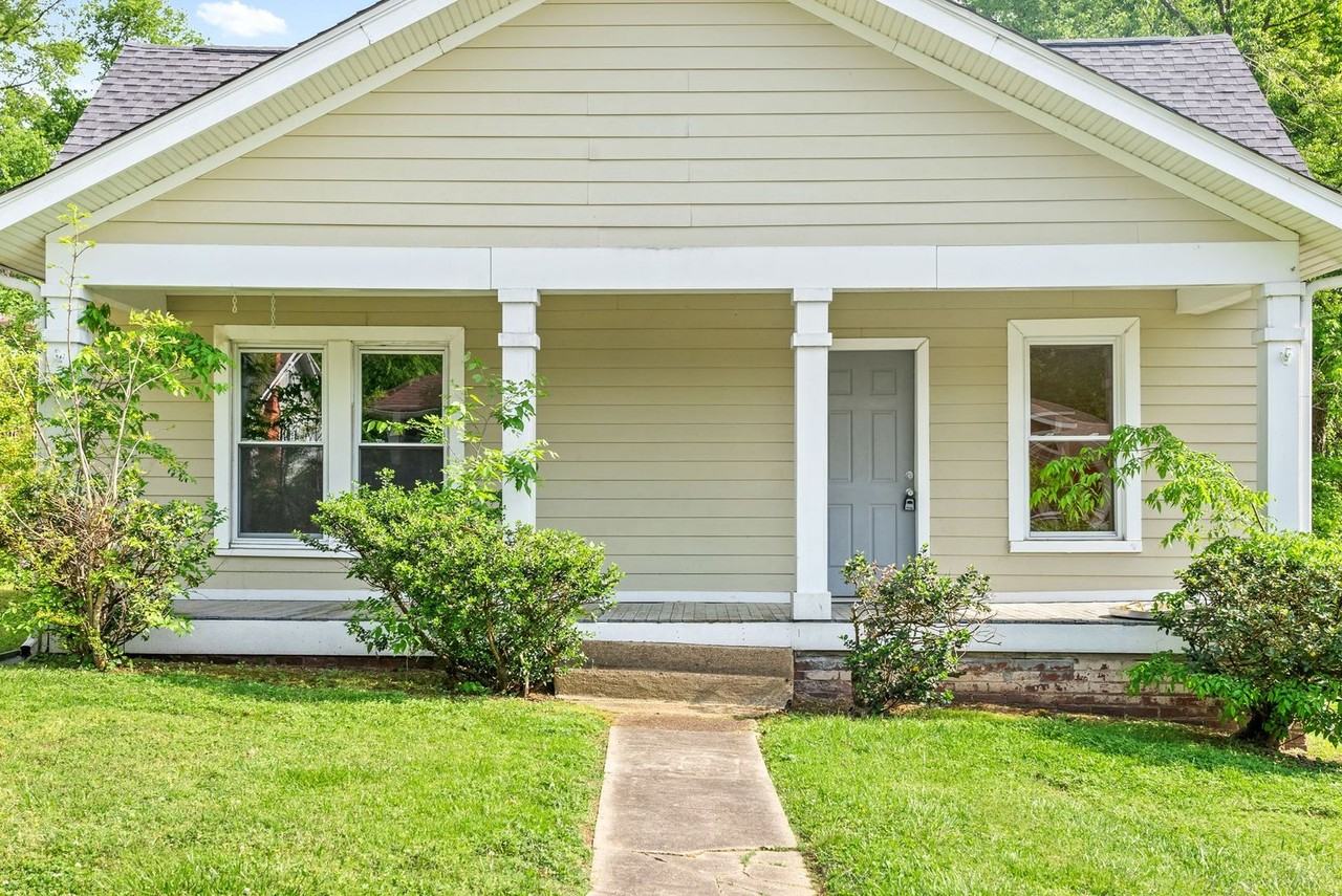 232 Georgia Ave - Photo 4 of 25