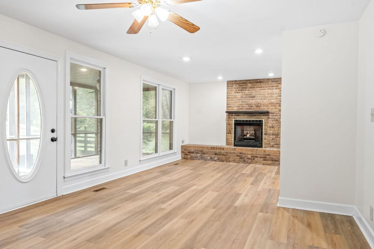 108 Rolling Meadow Dr - Photo 6 of 44