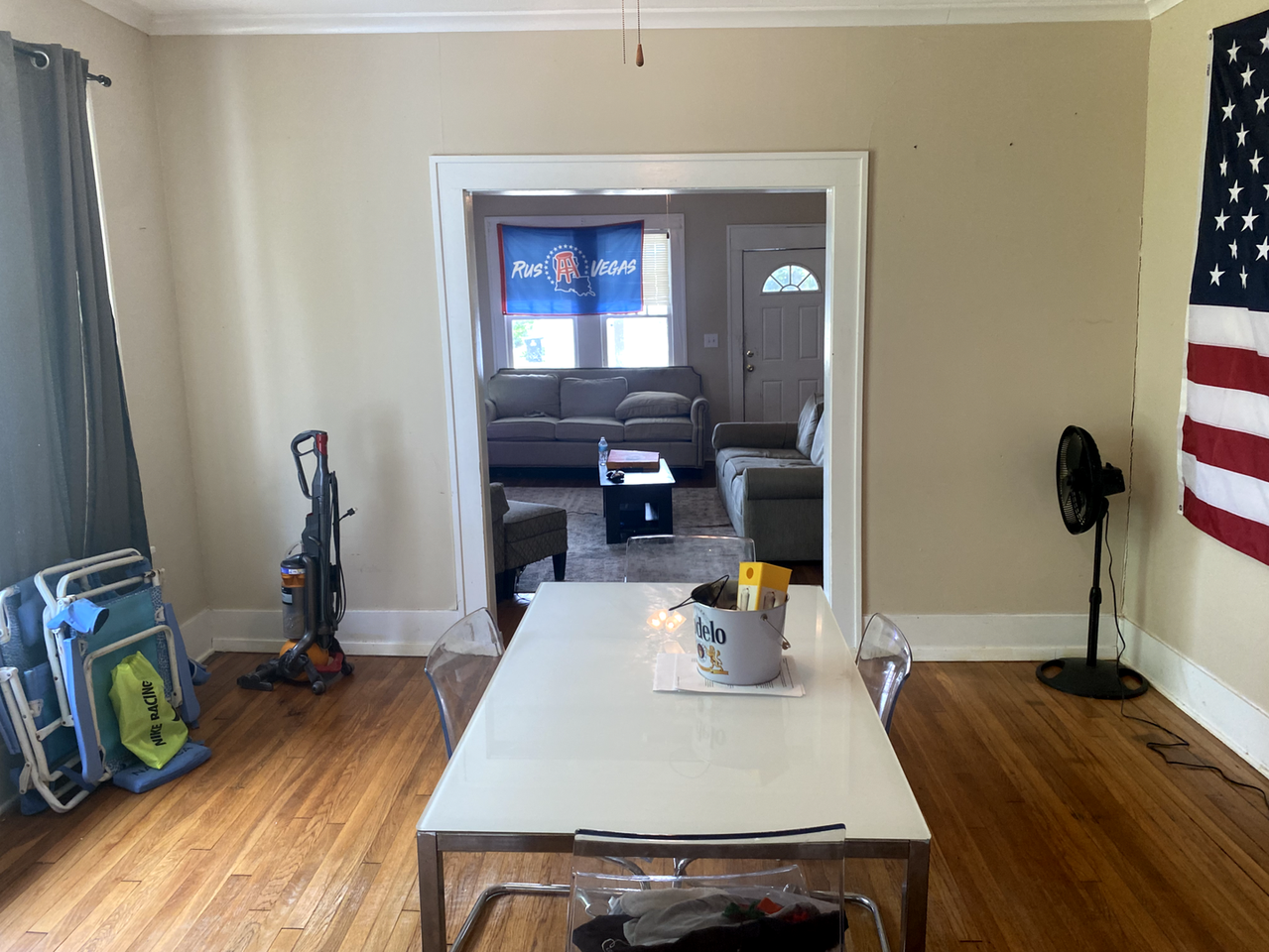 700 W Georgia Ave - Photo 5 of 8