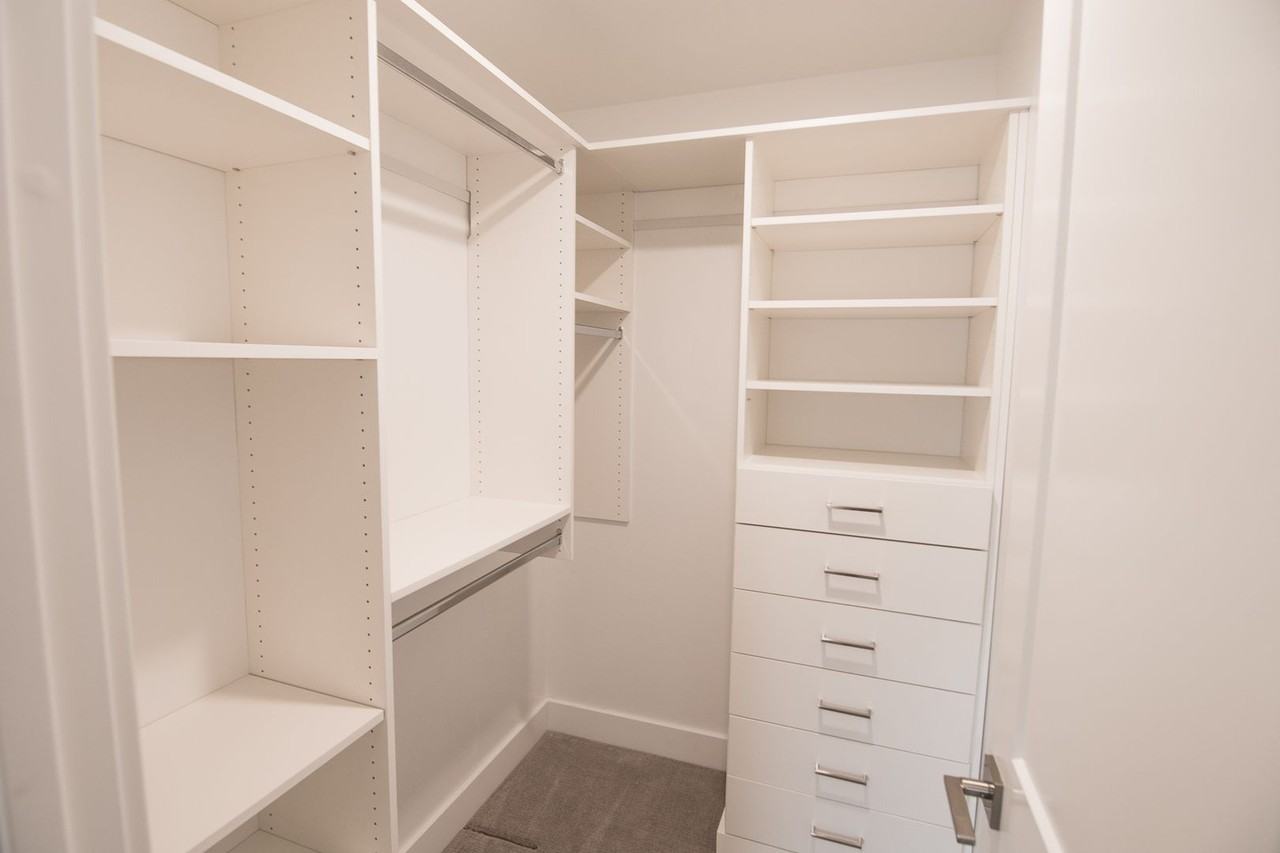 2034 E Pepper View Cir - Photo 5 of 50