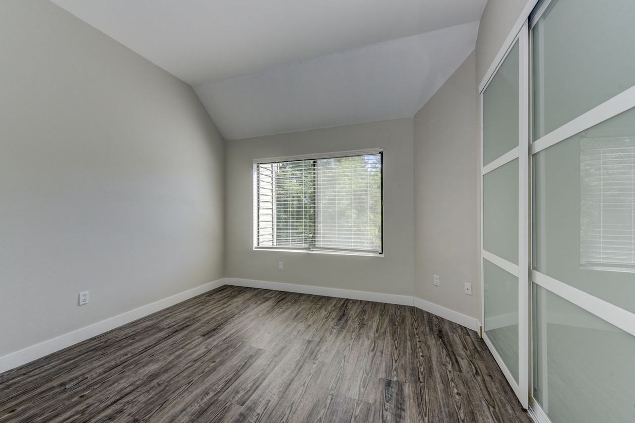 3260 47th Street #209A - Photo 2 of 29