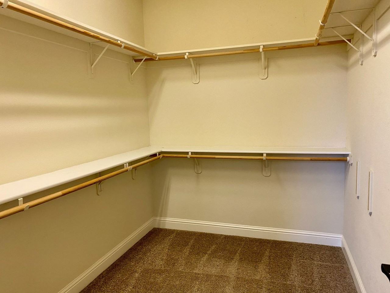 1243 Via Estrella Drive - Photo 7 of 24