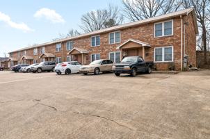 featured image of 140 Darlene Dr