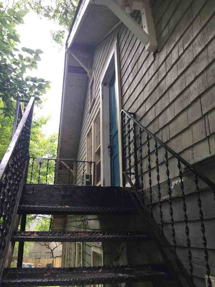 1714 Ashwood Ave #C - Photo 2 of 10