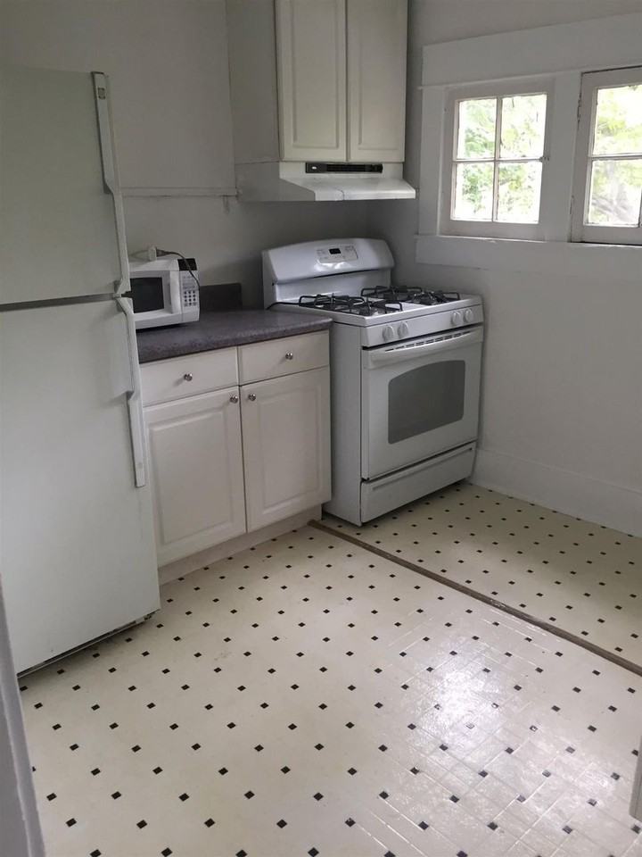 1714 Ashwood Ave #C - Photo 6 of 10