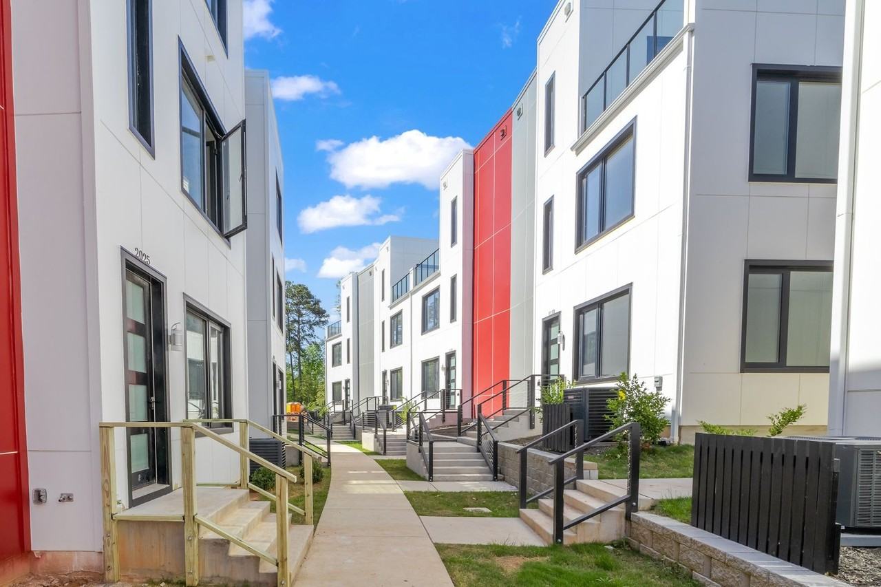 1110 Nova St - Photo 5 of 50