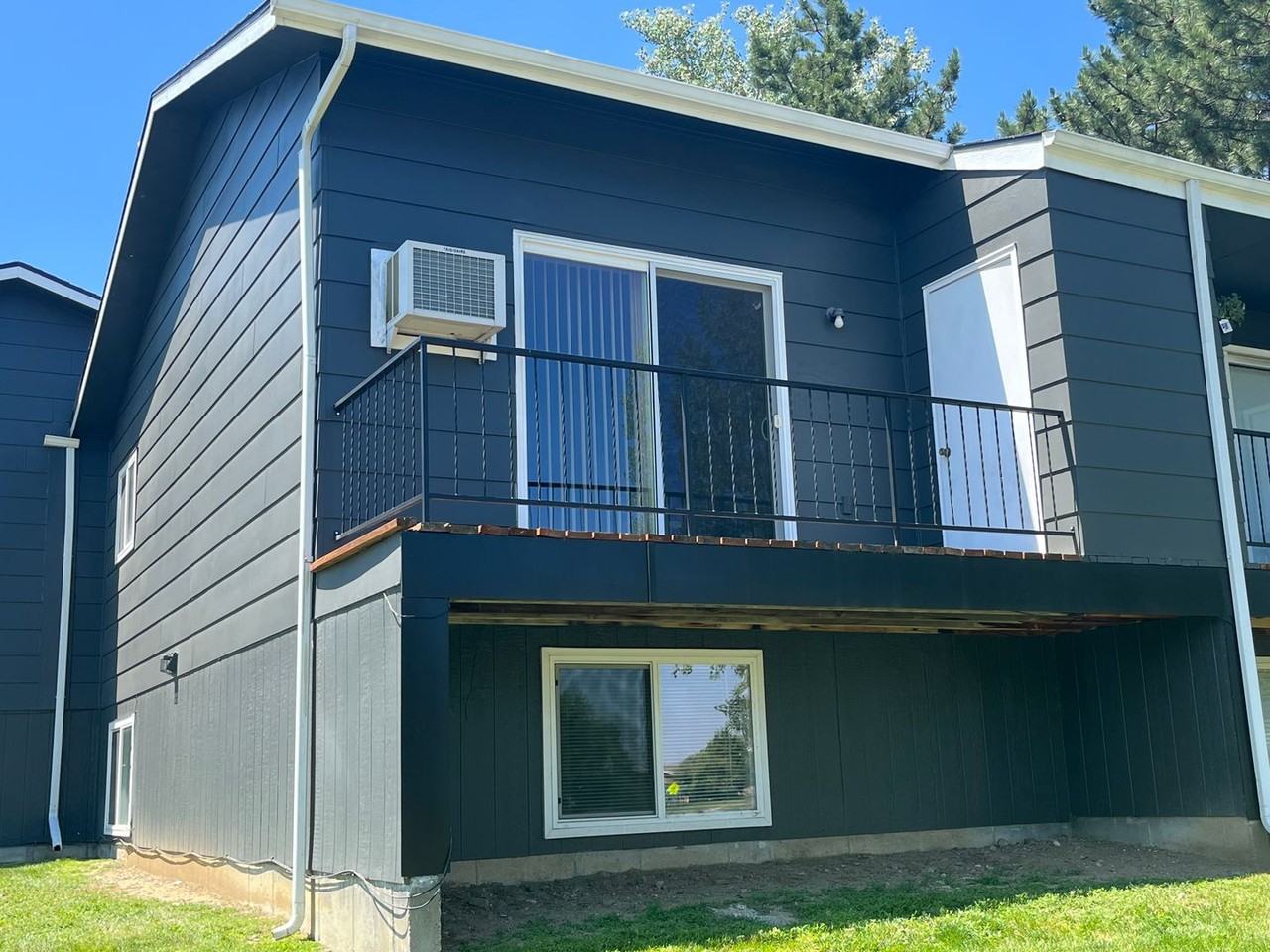 1320 Mineral Pl #2 - Photo 2 of 11