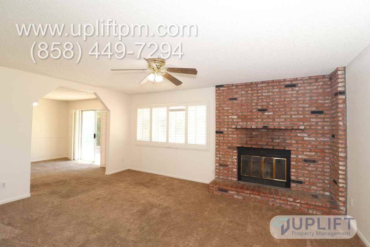 15938 Caras Ct - Photo 2 of 14
