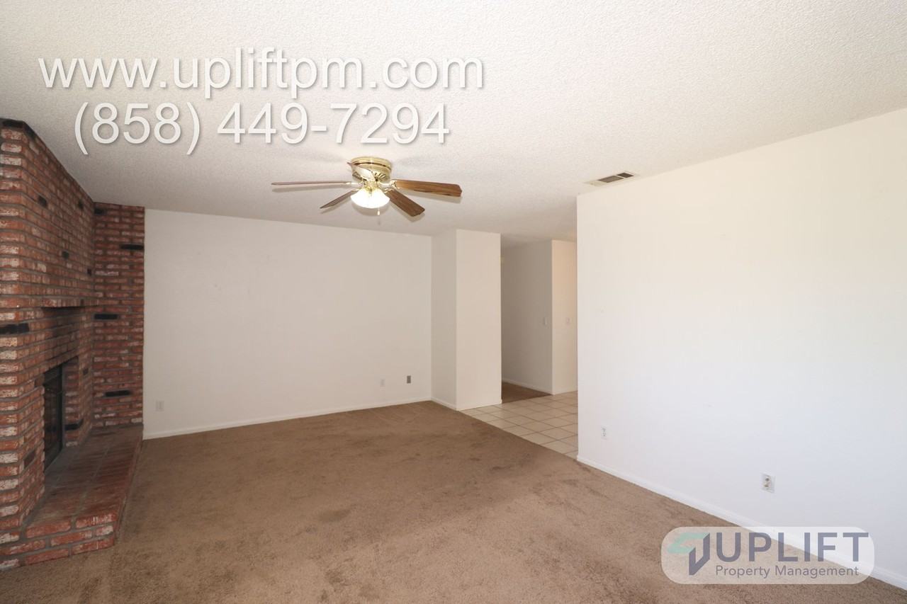 15938 Caras Ct - Photo 3 of 14