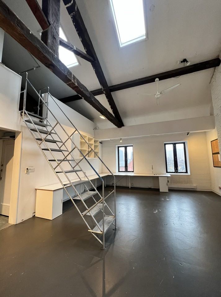 56 Berkeley Street - Photo 2 of 5