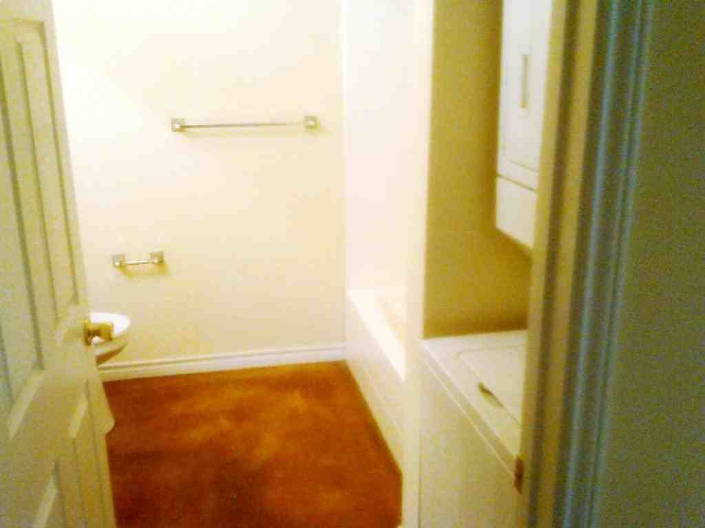 2249 Ridgeview - Photo 3 of 6