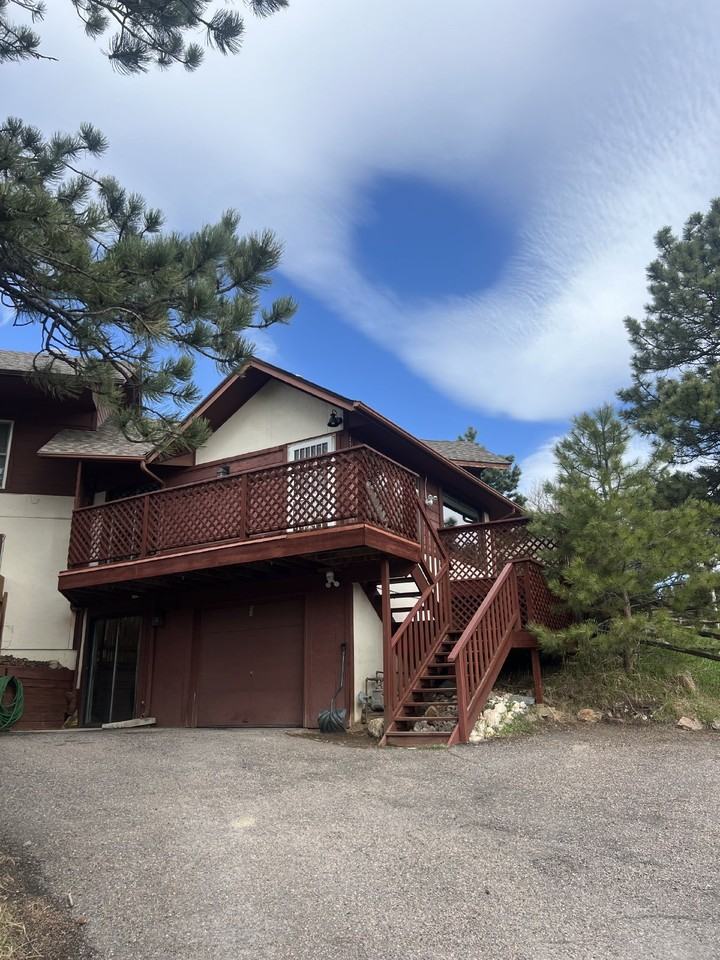 27115 Sun Ridge Dr - Photo 2 of 31