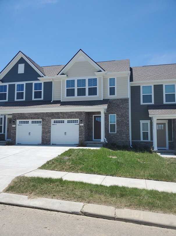 437 Killarney Park