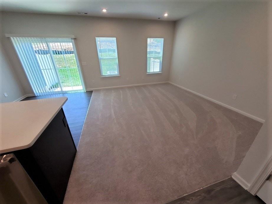 437 Killarney Park - Photo 6 of 22