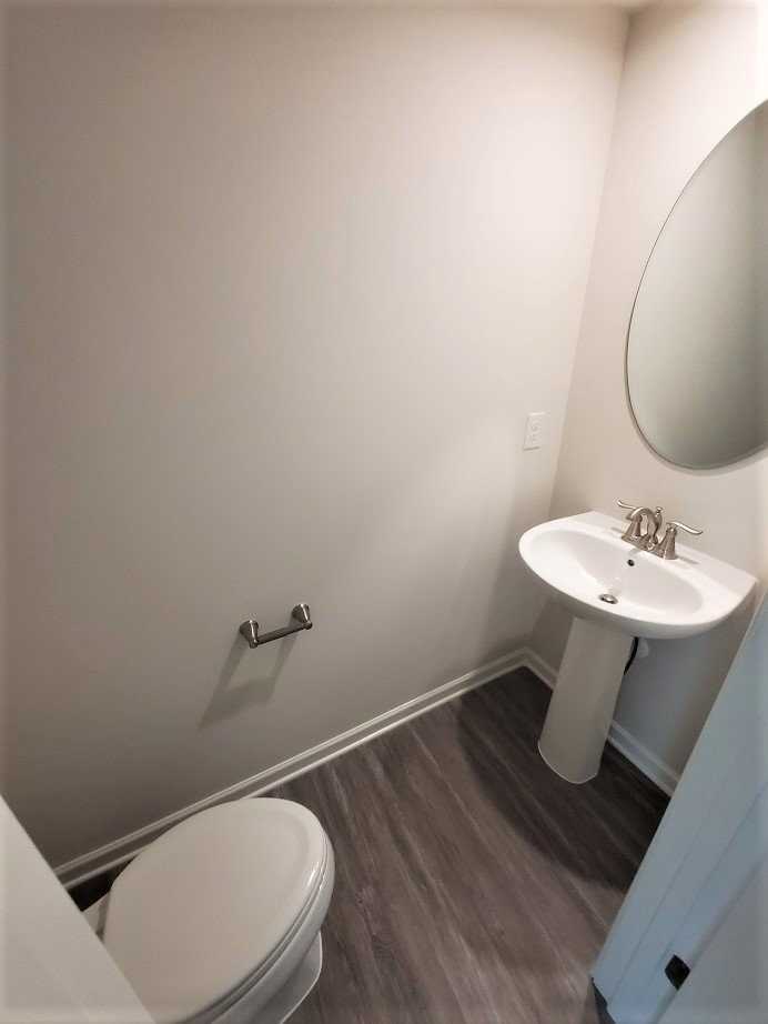 437 Killarney Park - Photo 7 of 22