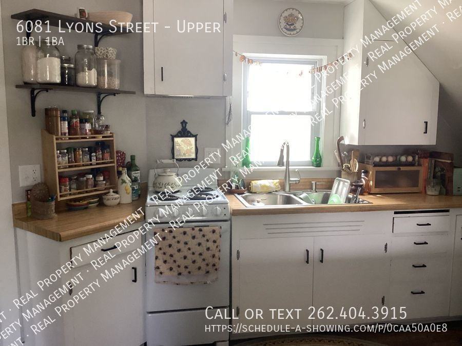 6081 Lyons St - Photo 2 of 21