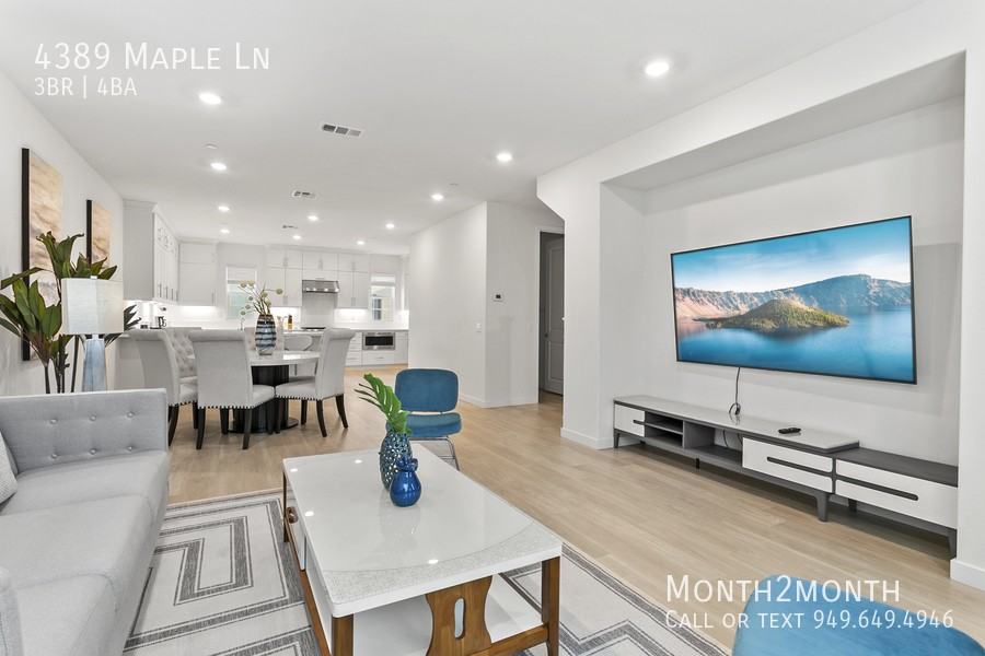 4389 Maple Ln - Photo 3 of 21