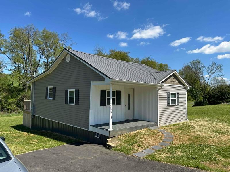 30009 Hillman Hwy - Photo 2 of 12