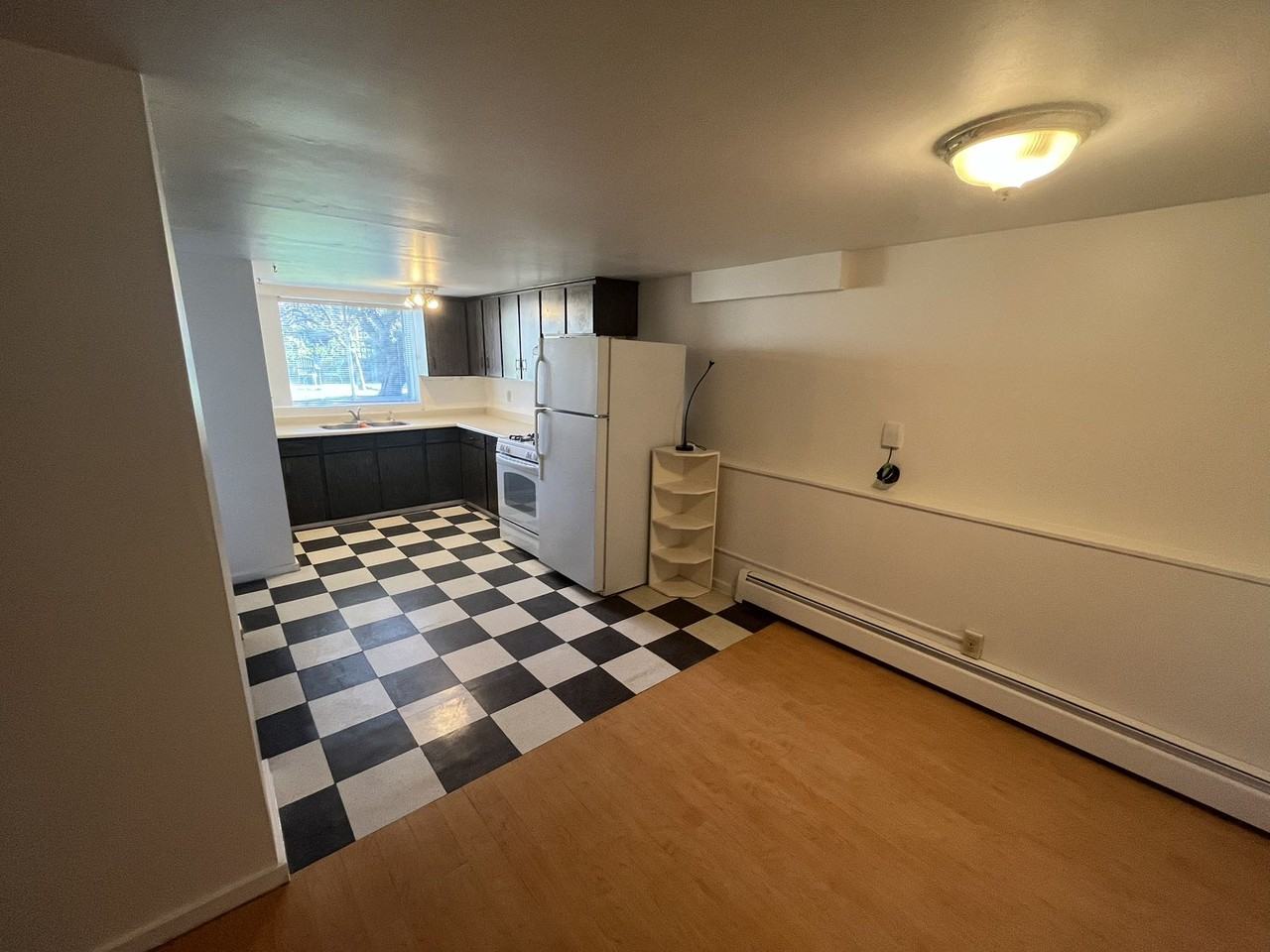 3746 Cambridge Street - Photo 4 of 11