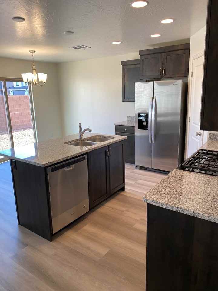 F - 3243 S. Fossil Hills Dr. - BH - Photo 3 of 21