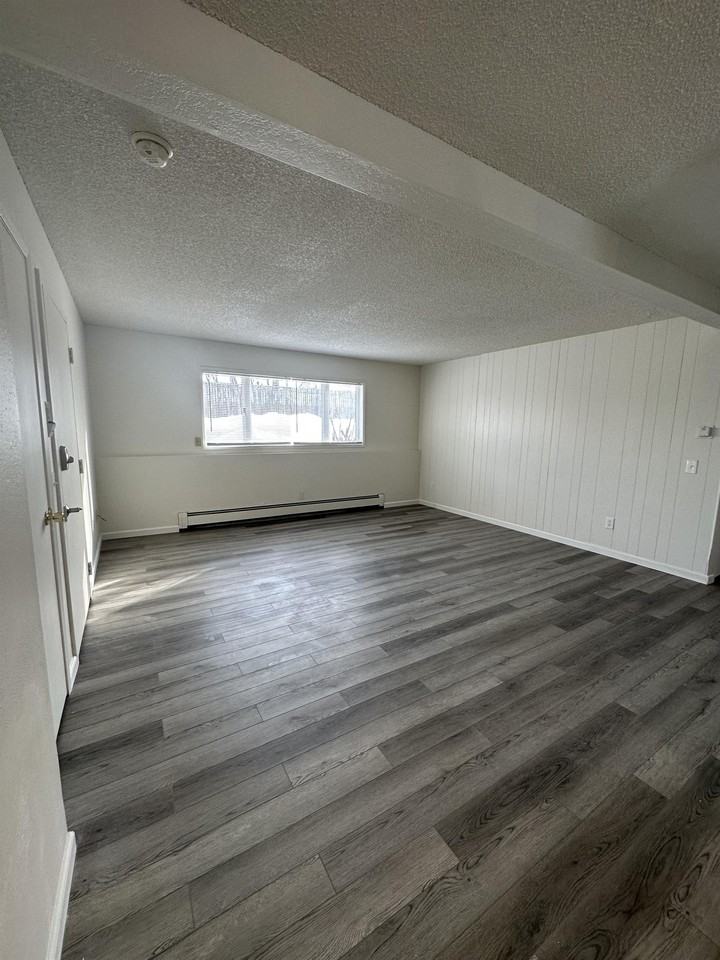4420 Bering Street - Photo 2 of 18