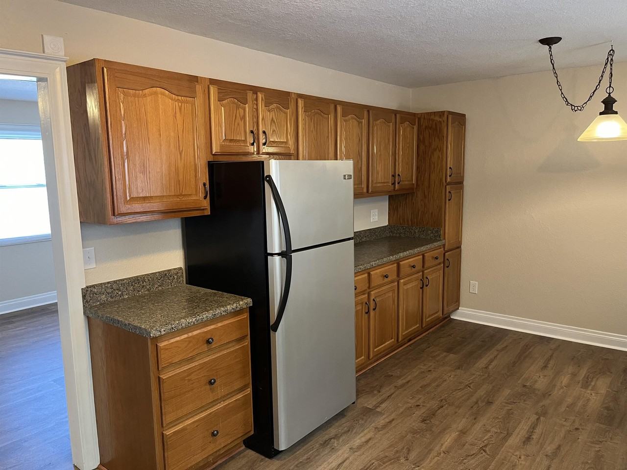 164 Biggs Street - Photo 2 of 8