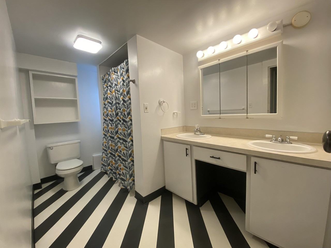 1700 13th Ave - Photo 6 of 21