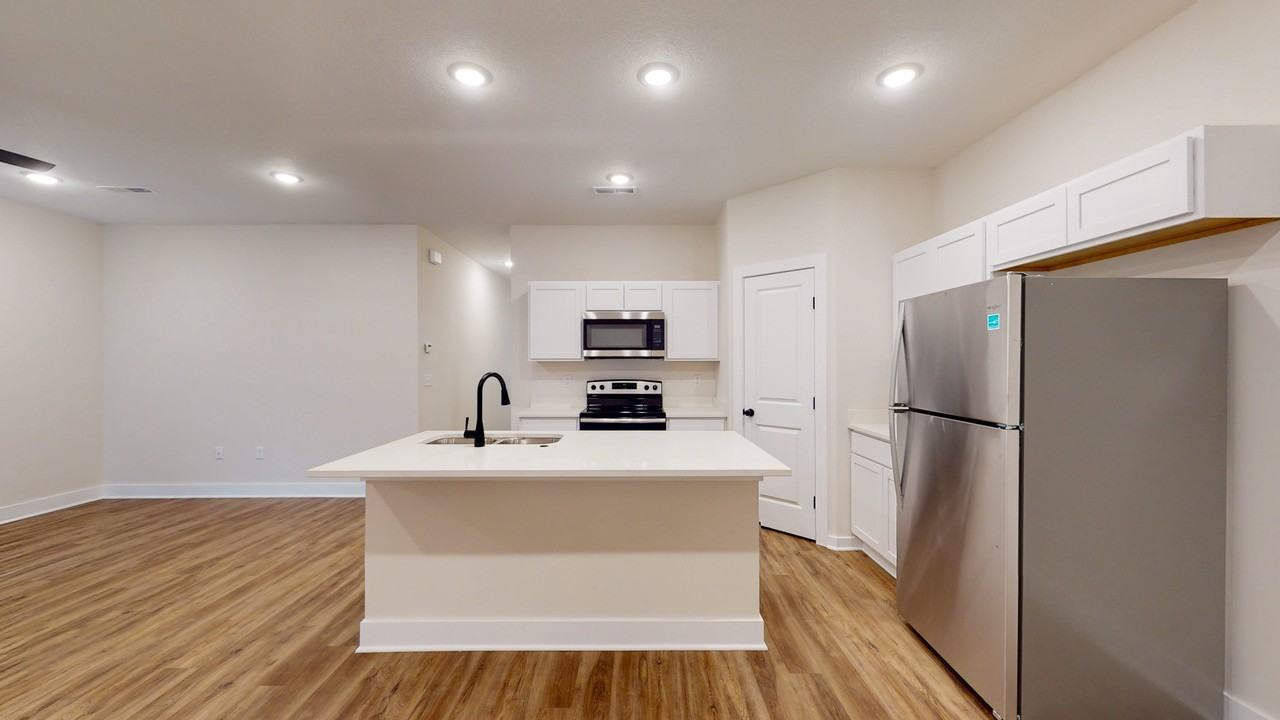 414 W Roger Ave #1 - Photo 6 of 38