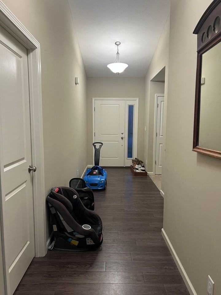 3286 Maitland Dr - Photo 2 of 18