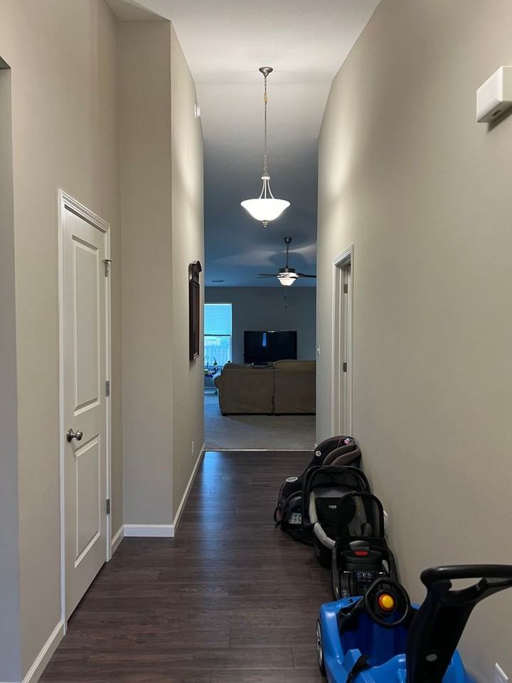 3286 Maitland Dr - Photo 3 of 18