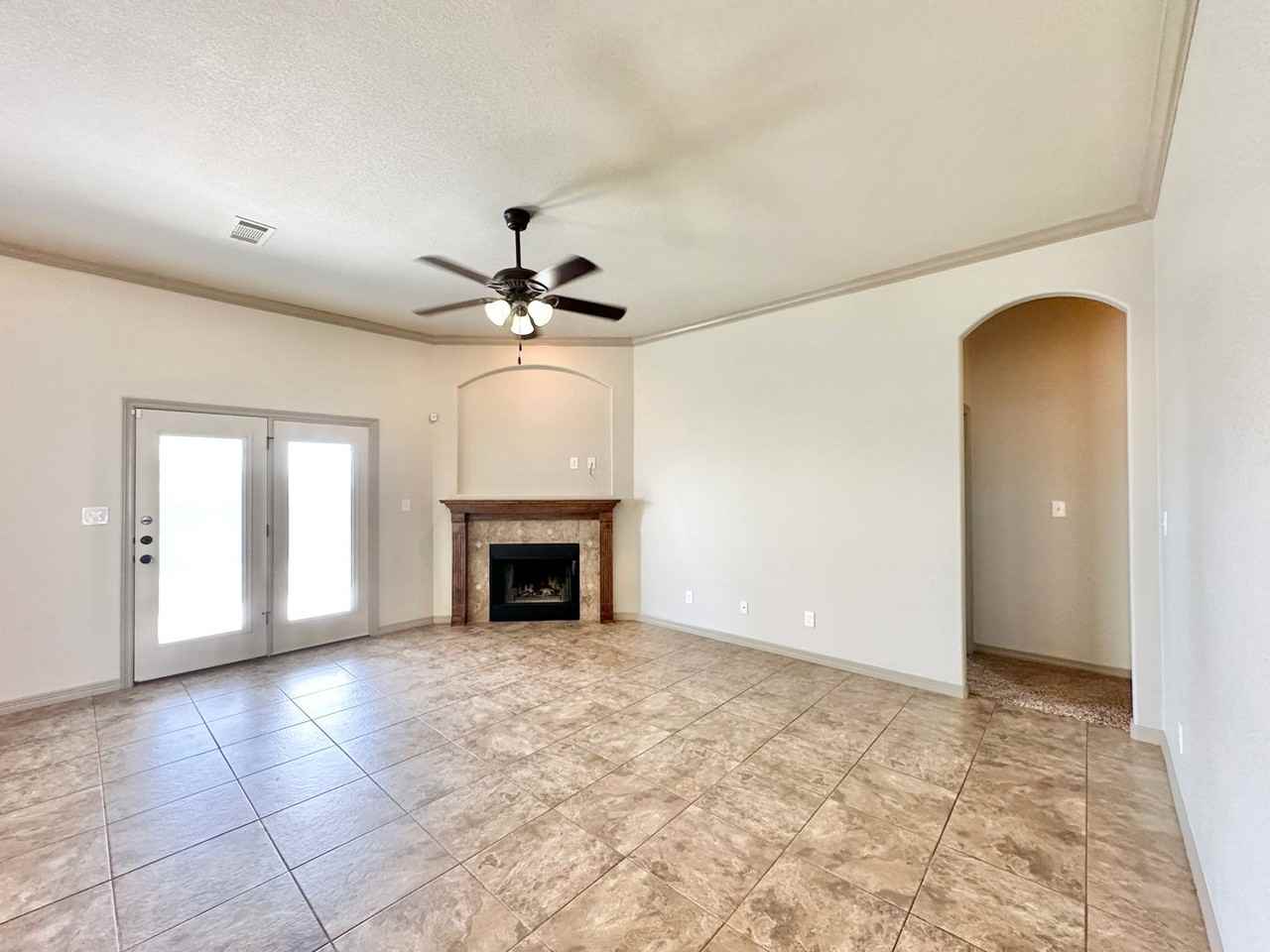 3208 Rockwall Dr - Photo 3 of 29
