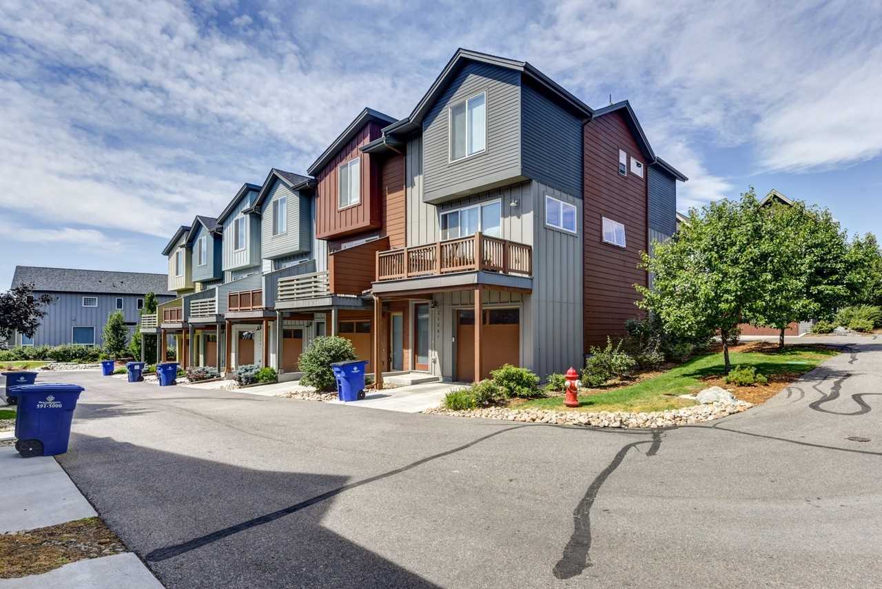 2164 E Hecla Dr #E - Photo 2 of 32