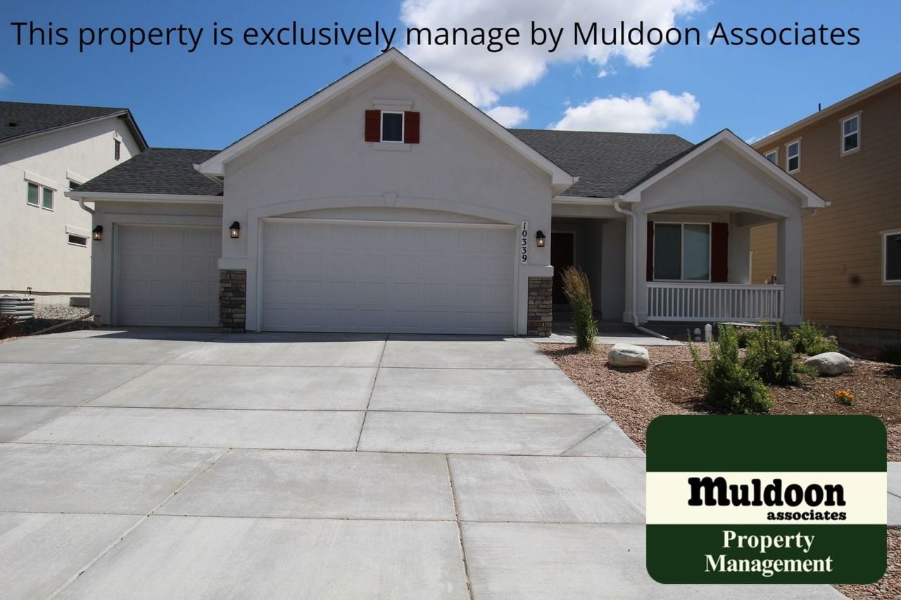 10339 Finn Dr - Photo 2 of 40